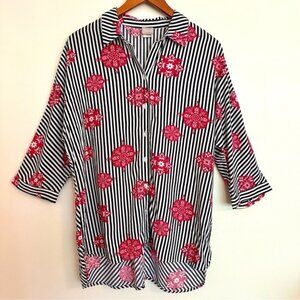 Chico’s Black and White Striped Button Up Tunic Size 2 or Large